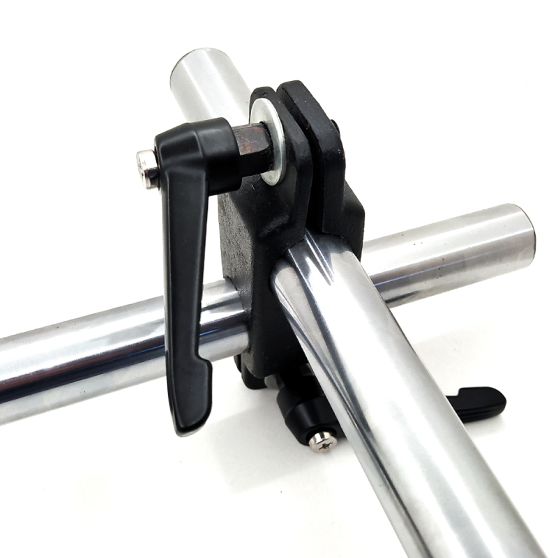 Exzenterniederhalter PU-03 für Formatkreissäge