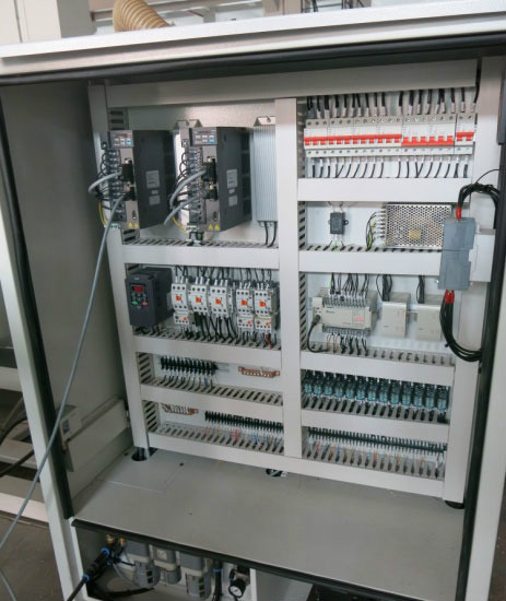 Elektrische Komponenten